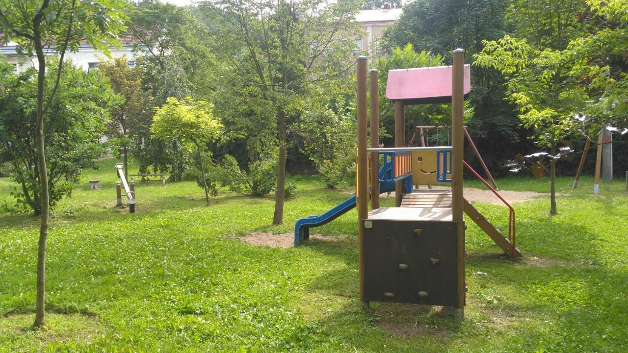 Ubytovani U Svecu U Adrspachu Jívka 外观 照片